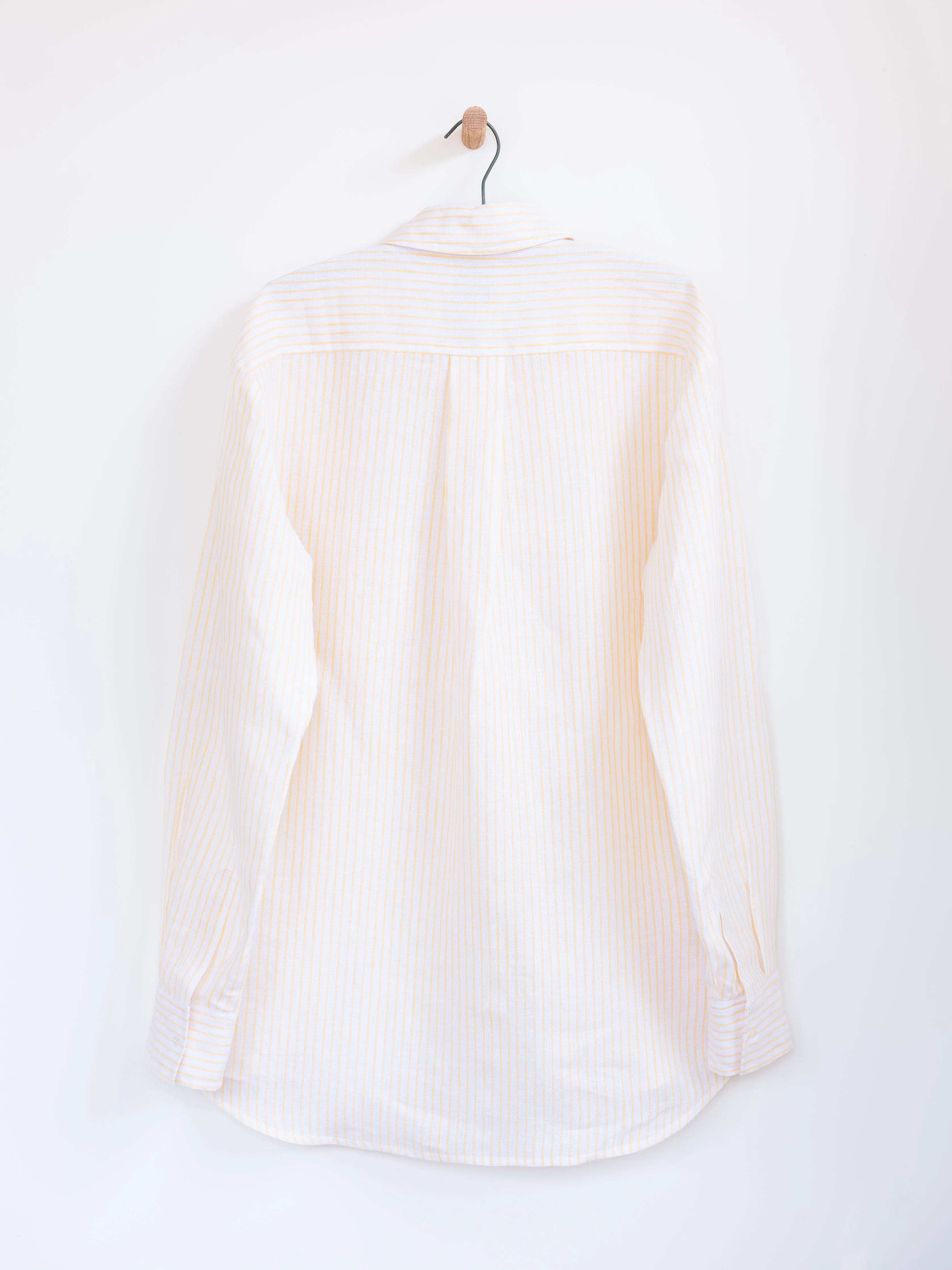 Button Down in Linen