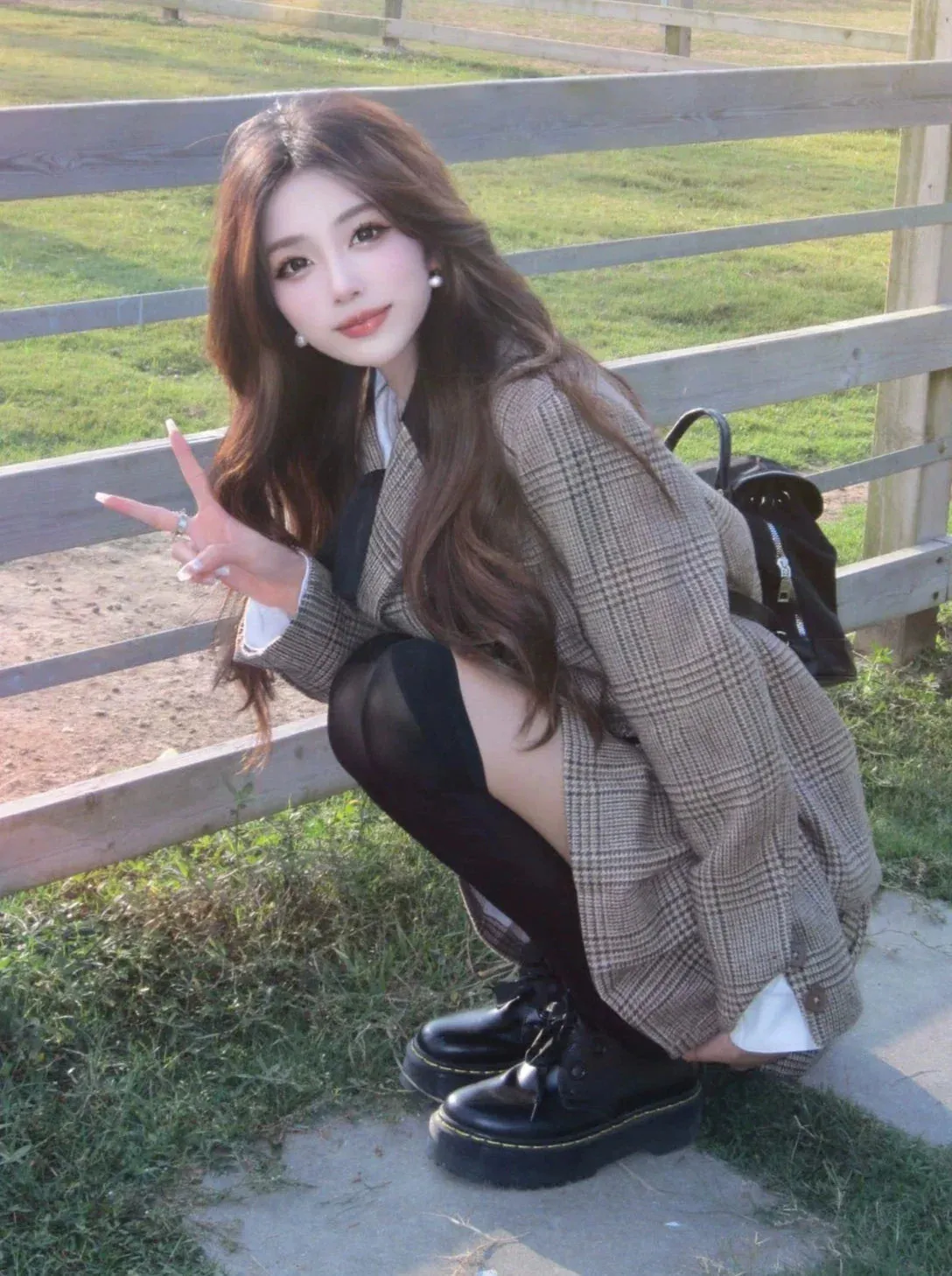 Jacket Art Girl Brown